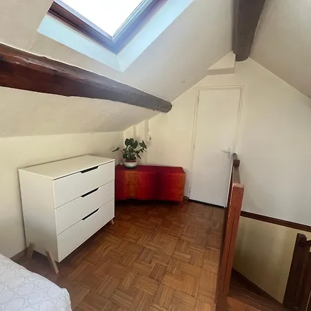 Duplex Cosy Centre *